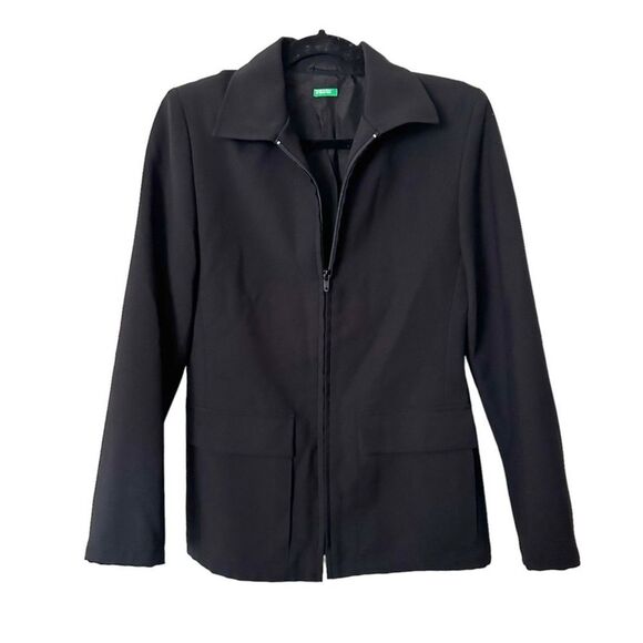 UNITED COLORS OF BENETTON Zippered Jacket in Black Sz IT‎ 40/US 4 - Picture 1 of 4